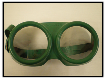 Marilyn Bell’s goggles